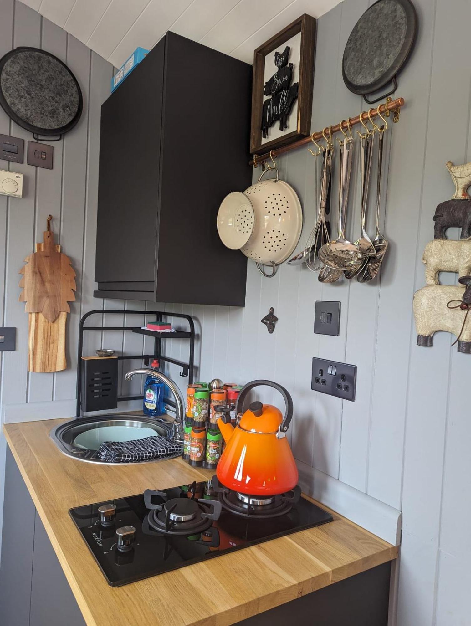 Rusty Duck Retreat Shepherds Hut Shedfield エクステリア 写真